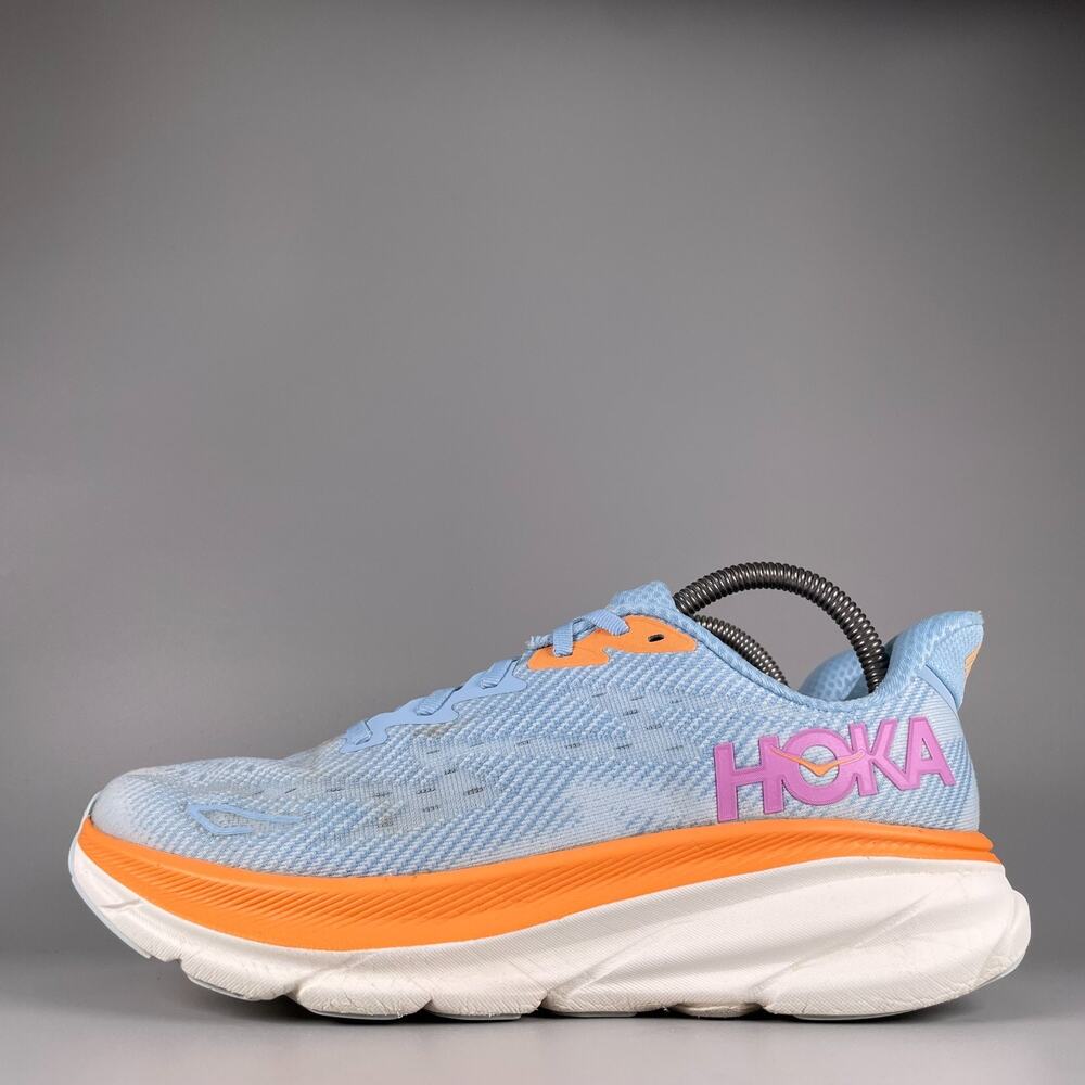 Hoka One One Clifton 9 Women's 9.5 Airy Blue Running Walking Sneakers Shoes EUC